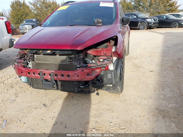 1FMCU9HD7KUA48938 Ford ESCAPE SEL