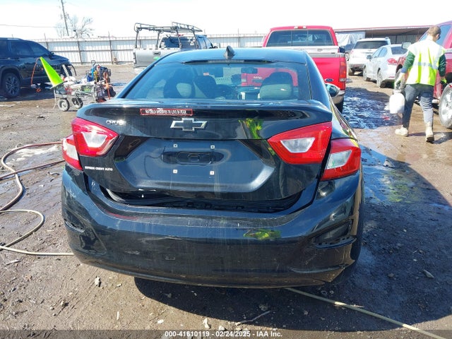 1G1BC5SM7J7167146 Chevrolet Cruze Ls Auto