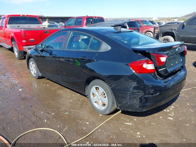 1G1BC5SM7J7167146 Chevrolet Cruze Ls Auto