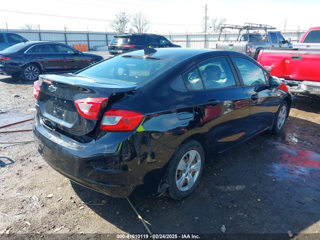 1G1BC5SM7J7167146 Chevrolet Cruze Ls Auto