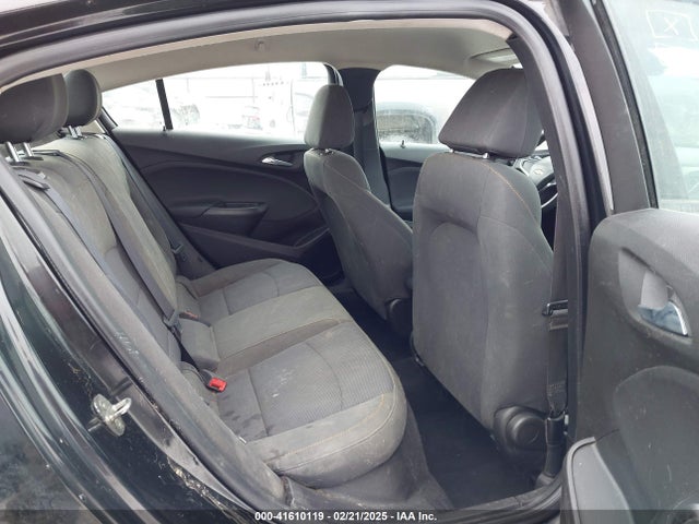 1G1BC5SM7J7167146 Chevrolet Cruze Ls Auto