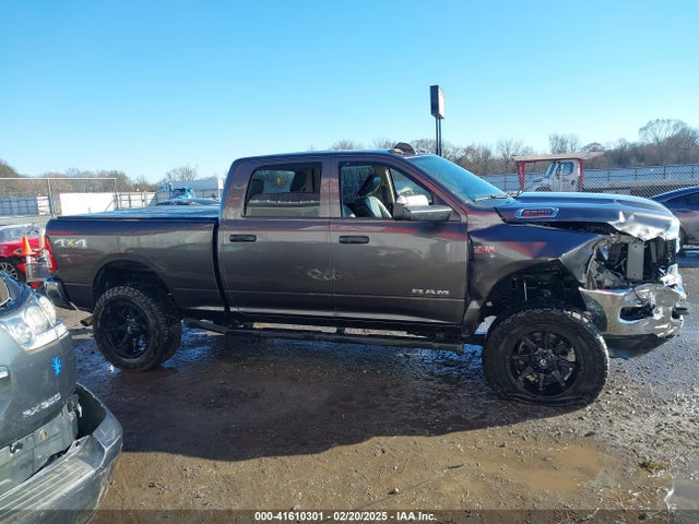 3C6UR5CJ7LG303941 RAM 2500 Tradesman  4x4 6'4 Box