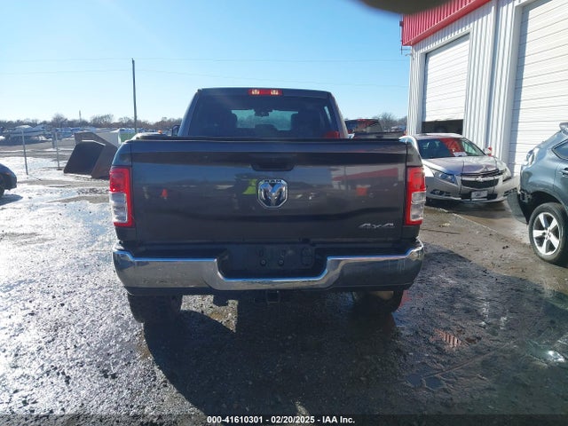 3C6UR5CJ7LG303941 RAM 2500 Tradesman  4x4 6'4 Box