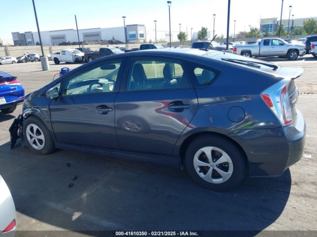JTDKN3DU9F1890512 Toyota Prius