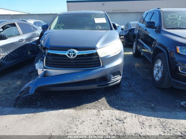5TDZARFH1FS011987 Toyota Highlander Le