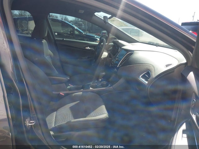 1G1BE5SM6H7206703 Chevrolet Cruze Lt Auto