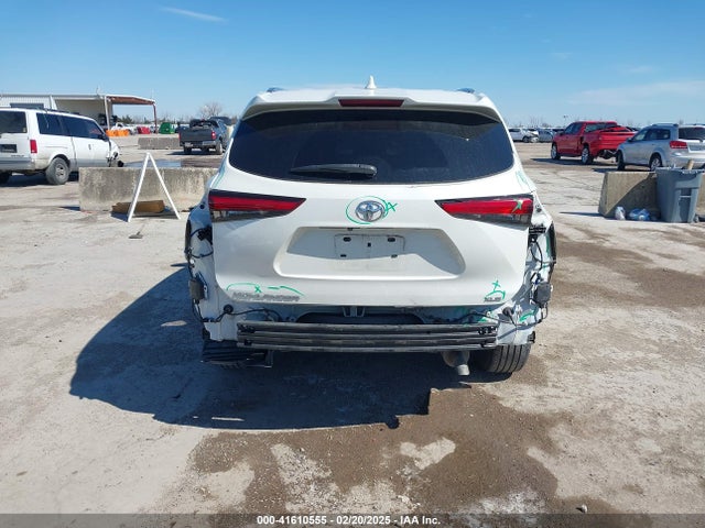 5TDGZRAH2LS016697 Toyota Highlander Xle
