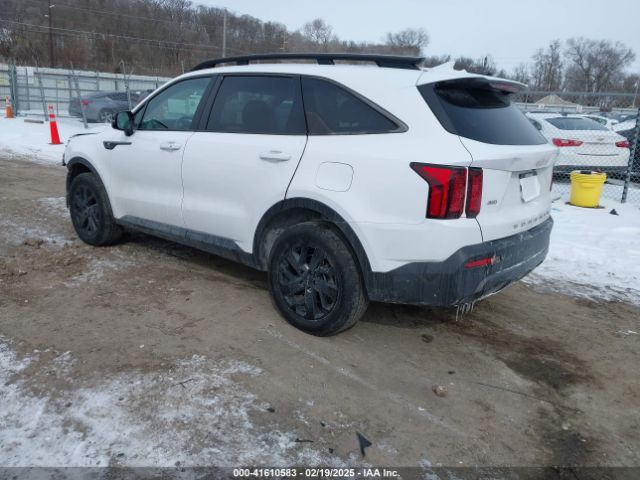5XYRLDLC3NG124762 KIA Sorento X-line S