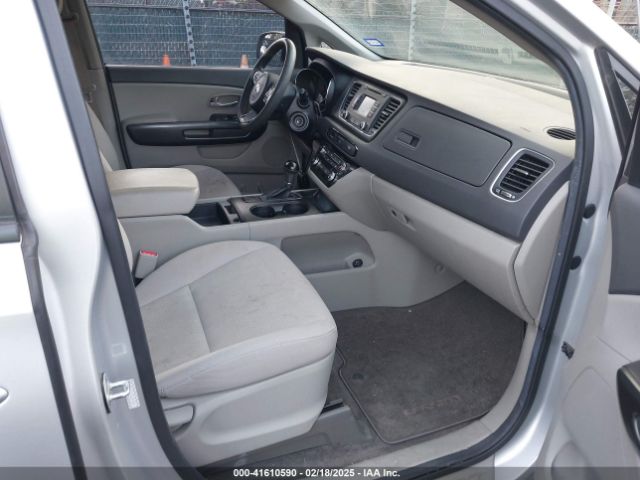 KNDMA5C17G6207864 KIA Sedona L