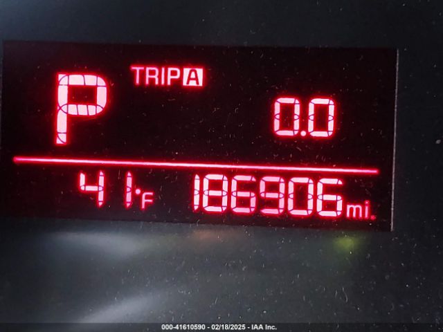 KNDMA5C17G6207864 KIA Sedona L