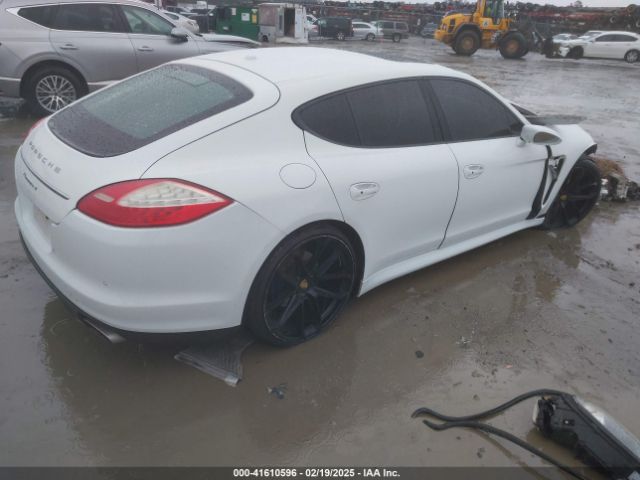 2013 PORSCHE PANAMERA WP0AA2A70DL013070 Photo 3