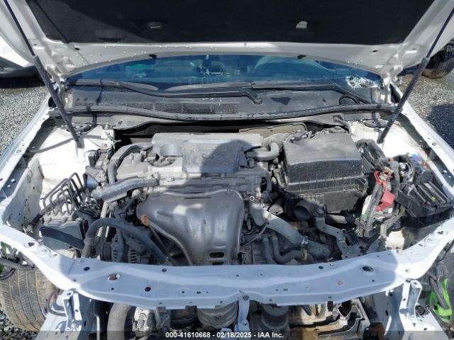4T1BF1FK1HU756118 Toyota CAMRY SE