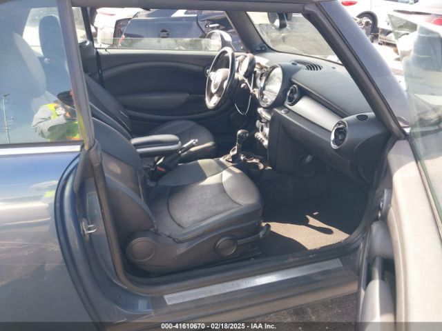 2010 MINI COOPER WMWMR3C53ATU97865 Photo 4