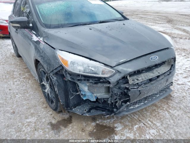1FADP3K24FL384245 Ford FOCUS SE