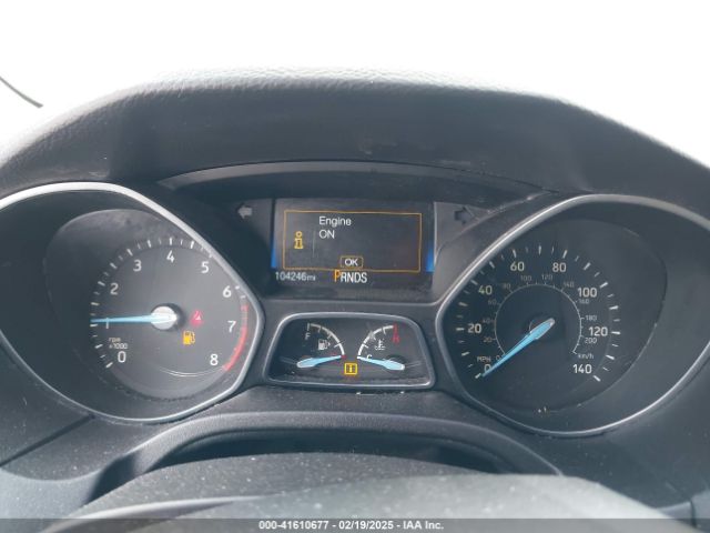 1FADP3K24FL384245 Ford FOCUS SE