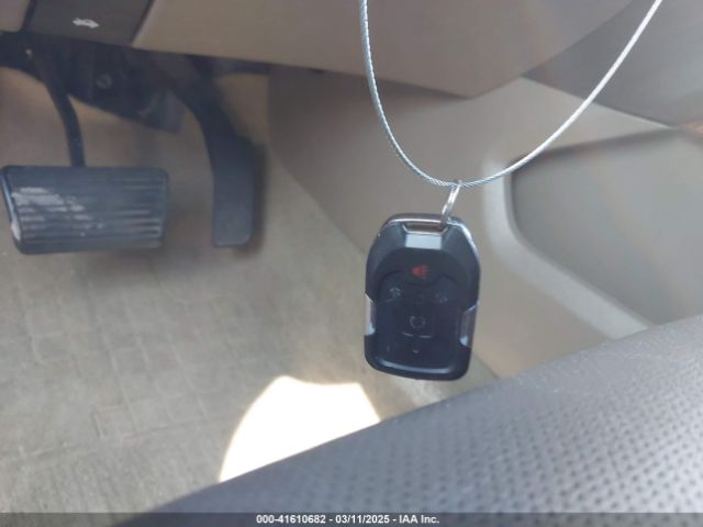 1GNSKJKC9HR117378 Chevrolet Suburban Premier