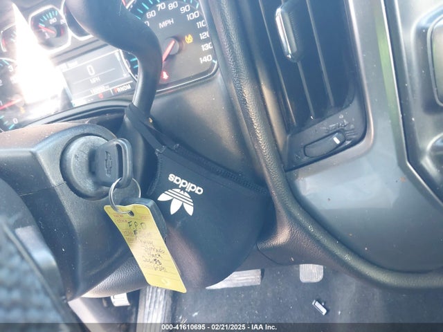 1GCRCREH3FZ206158 Chevrolet Silverado 1500 1lt