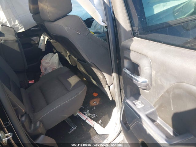 1GCRCREH3FZ206158 Chevrolet Silverado 1500 1lt