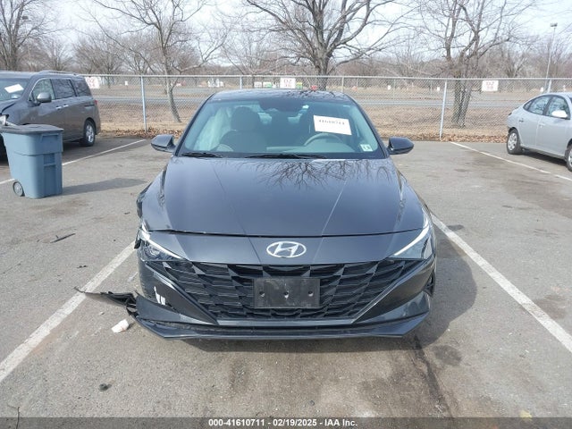 5NPLM4AG1MH035482 Hyundai ELANTRA SEL