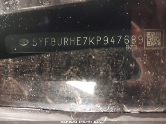 5YFBURHE7KP947689 Toyota COROLLA SE