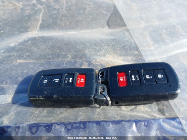 2T1BURHE8GC525230 Toyota Corolla L/le/le Pls/prm/s/s Pls