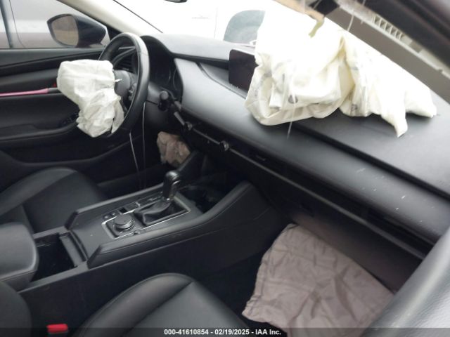 3MZBPACL8LM137119 Mazda Mazda3 Select Package