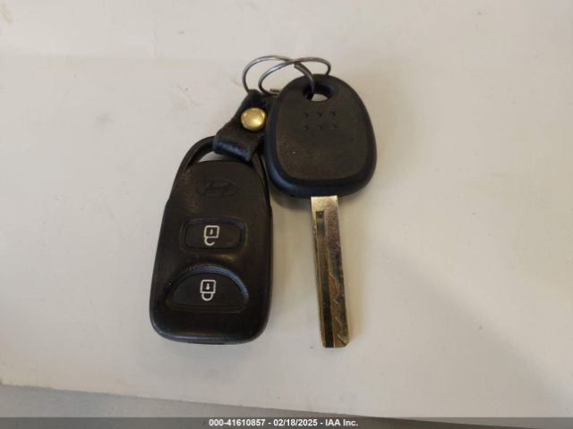 KMHCT5AE6FU211955 Hyundai ACCENT GS