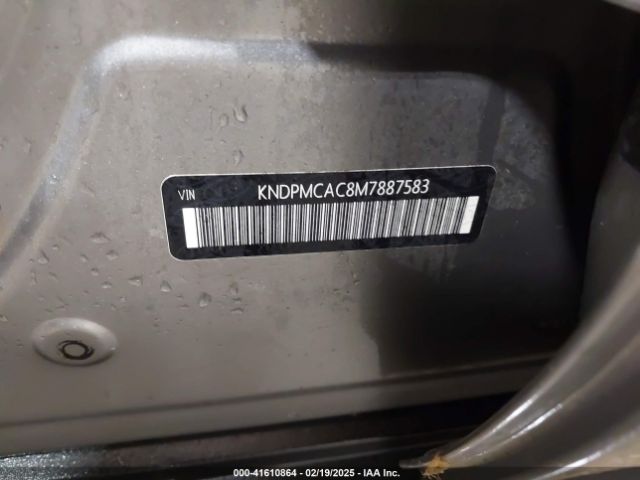 KNDPMCAC8M7887583 KIA Sportage Lx