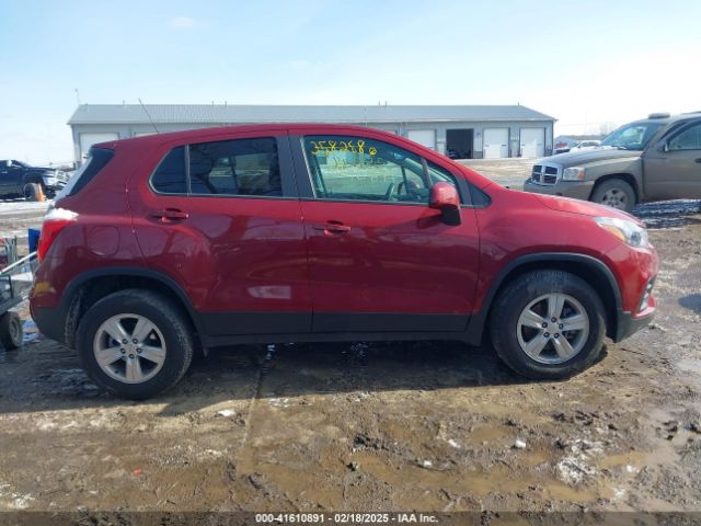 KL7CJNSB9MB358288 Chevrolet Trax Awd Ls