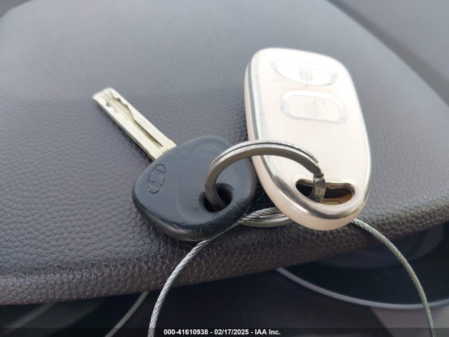 KM8JU3AG9FU997017 Hyundai TUCSON SE