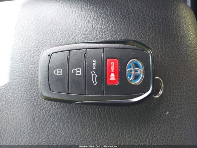 JTEAAAAH4MJ017634 Toyota VENZA LE