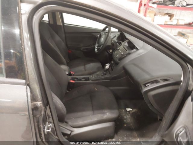 1FADP3F23GL263928 Ford FOCUS SE