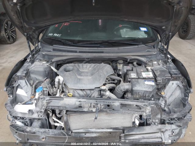 KMHTC6AD6HU321999 Hyundai Veloster Value Edition