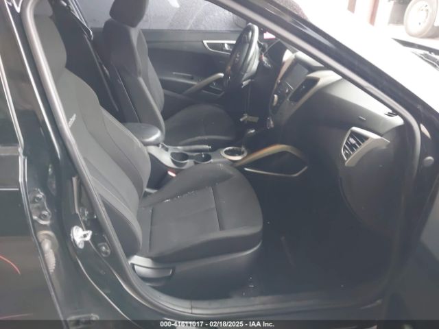 KMHTC6AD6HU321999 Hyundai Veloster Value Edition