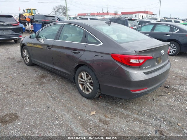 Hyundai SONATA SE 2015 5NPE24AF0FH243216 Image 3