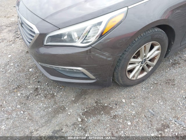 Hyundai SONATA SE 2015 5NPE24AF0FH243216 Image 6