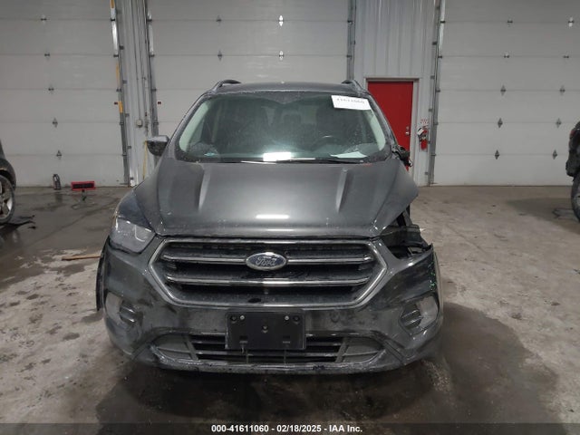 1FMCU9GD2KUA47133 Ford ESCAPE SE