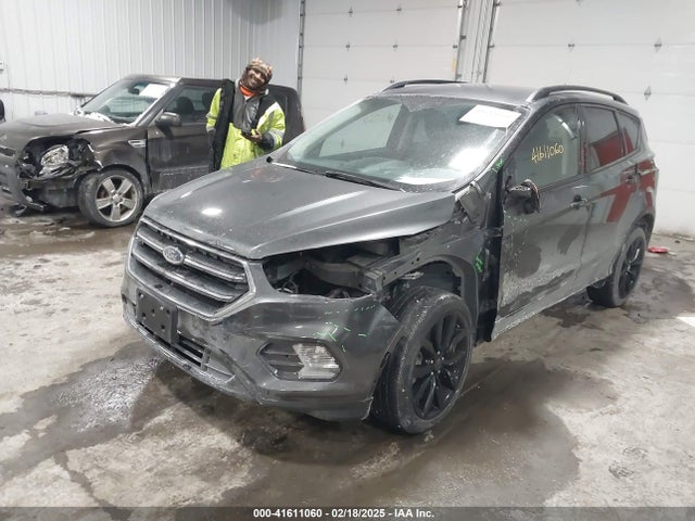 1FMCU9GD2KUA47133 Ford ESCAPE SE