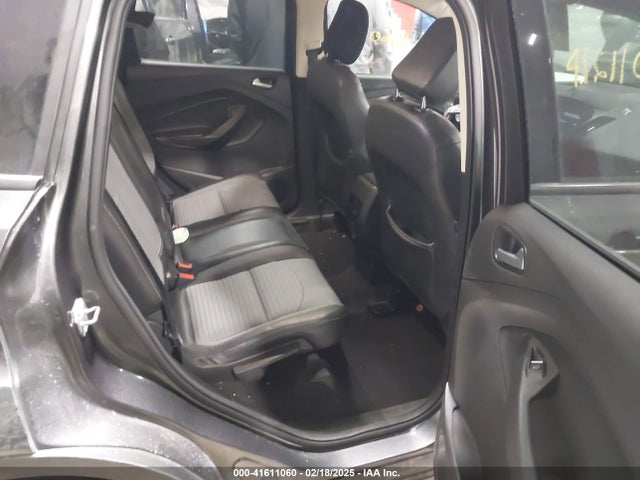 1FMCU9GD2KUA47133 Ford ESCAPE SE
