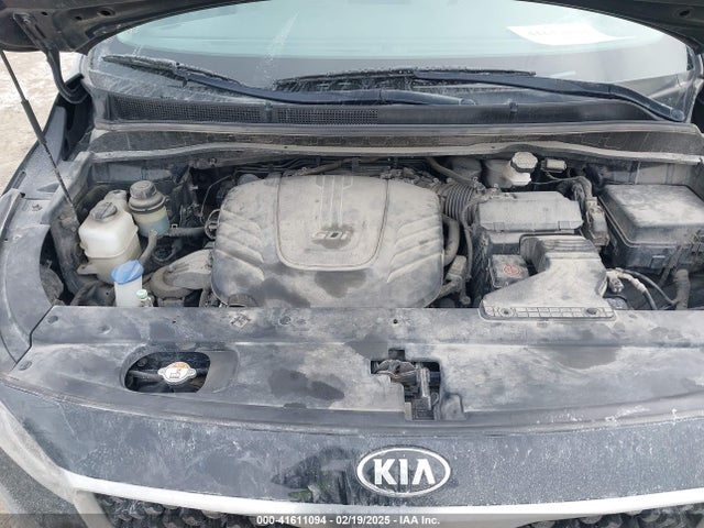 KNDMB5C1XF6030674 KIA SEDONA LX
