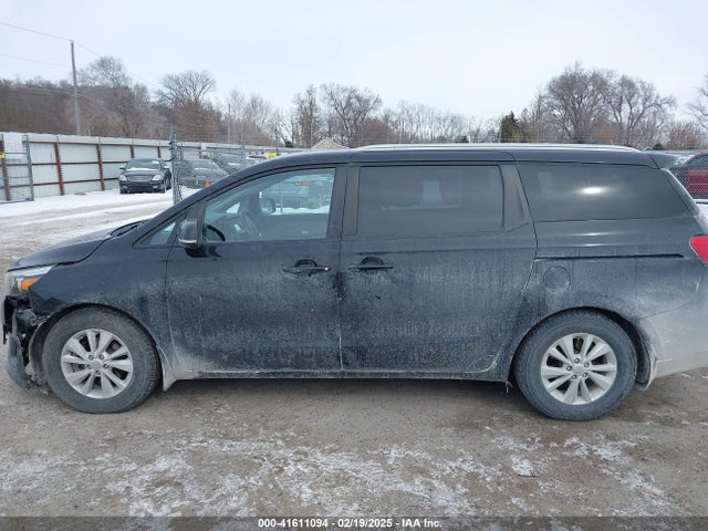 KNDMB5C1XF6030674 KIA SEDONA LX