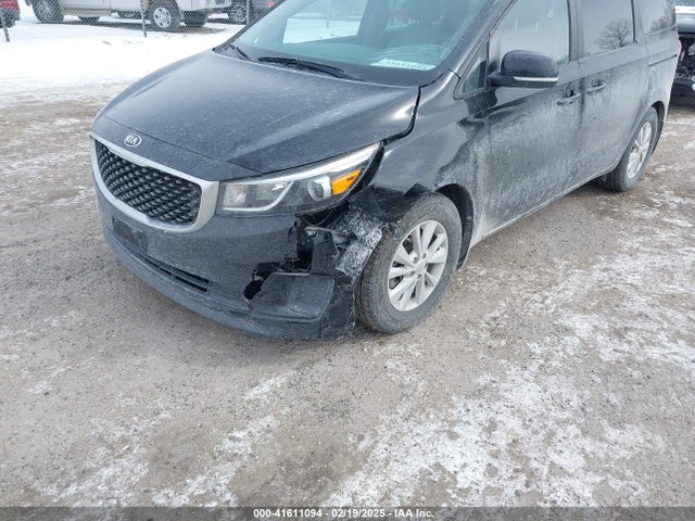KNDMB5C1XF6030674 KIA SEDONA LX