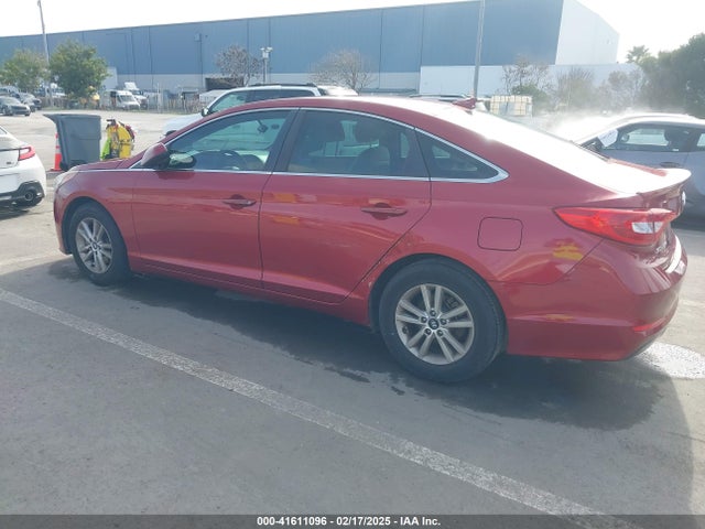 5NPE24AF8FH242864 Hyundai SONATA SE