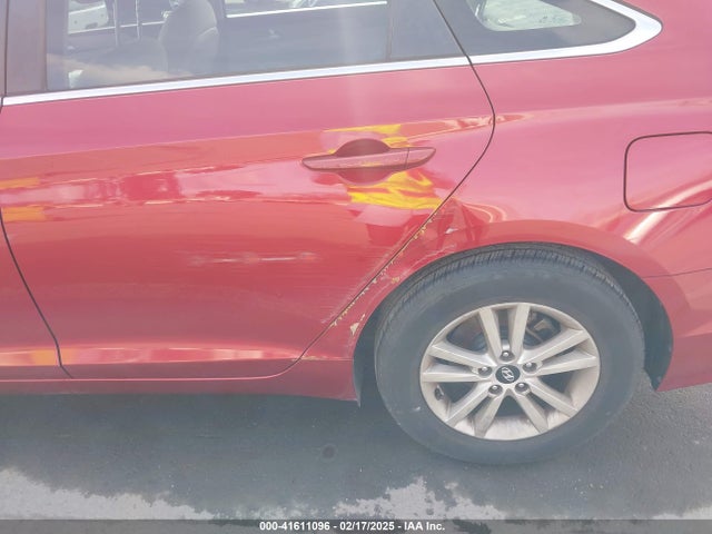 5NPE24AF8FH242864 Hyundai SONATA SE