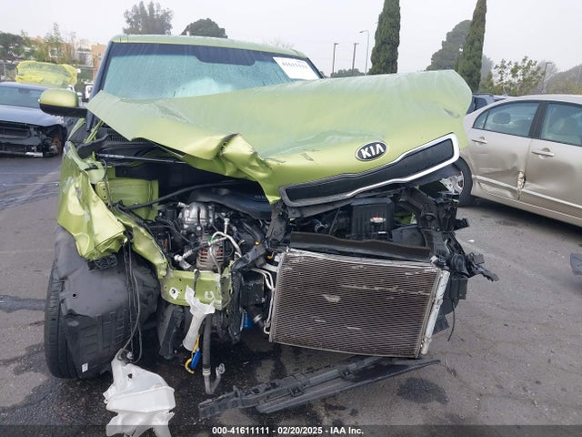 KNDJN2A22G7854717 KIA Soul
