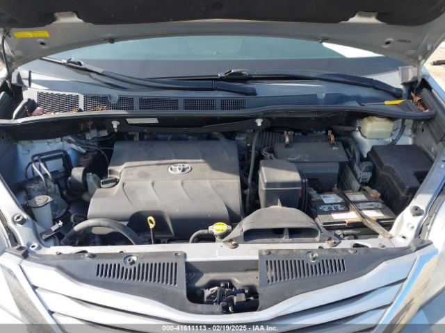 2015 TOYOTA SIENNA 5TDKK3DC1FS661065 Photo 9