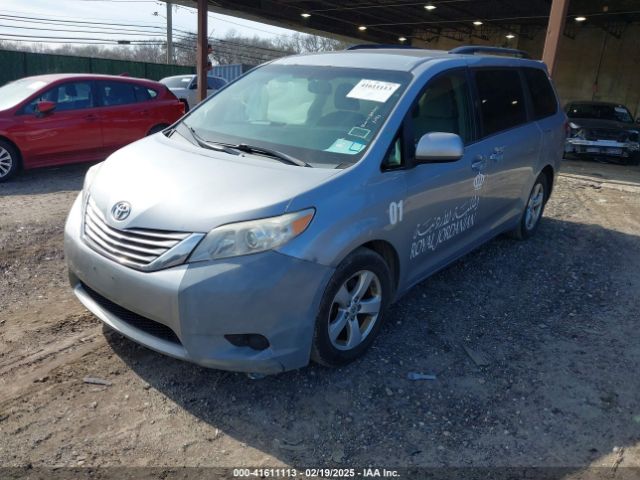 2015 TOYOTA SIENNA 5TDKK3DC1FS661065 Photo 1