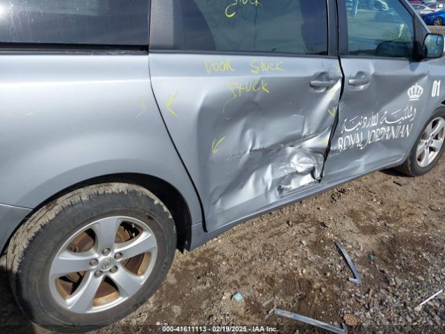 2015 TOYOTA SIENNA 5TDKK3DC1FS661065 Photo 5