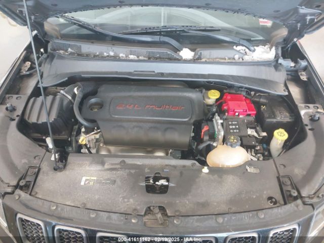 3C4NJDDB7MT564422 Jeep Compass Trailhawk 4x4