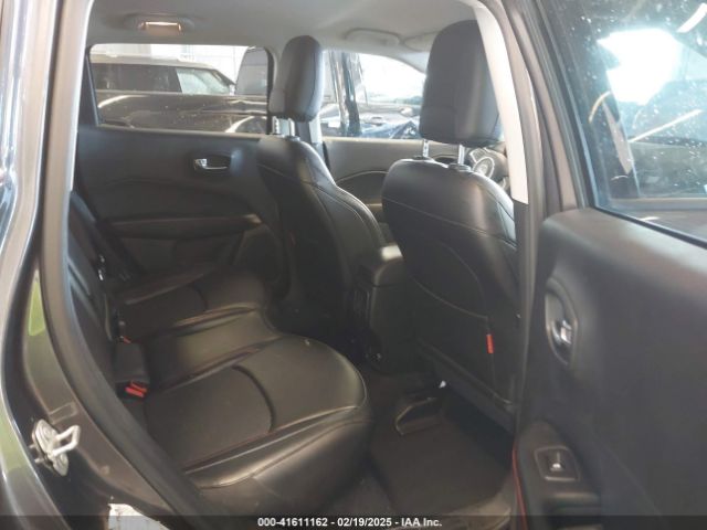 3C4NJDDB7MT564422 Jeep Compass Trailhawk 4x4